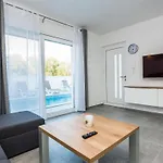 Spanic 2 By Interhome
