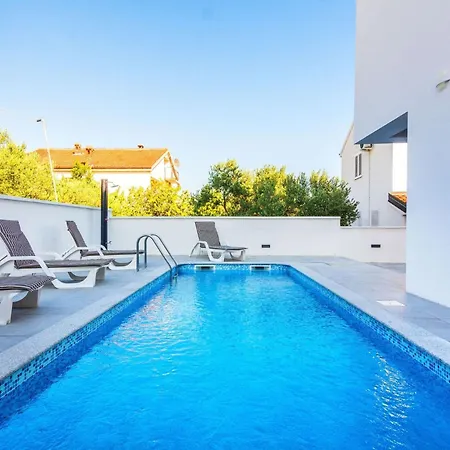 Spanic 2 By Interhome 公寓 维尔