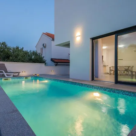 Appartamento Spanic 2 By Interhome Vir